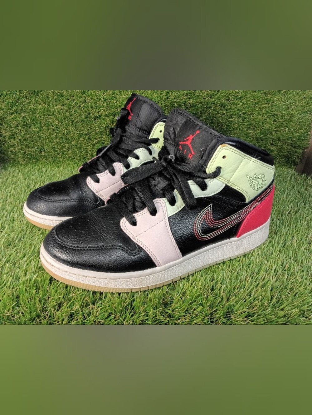 Jordan Kids' High-Top Sneakers - Black/Pastel Pink/Light Green/Red